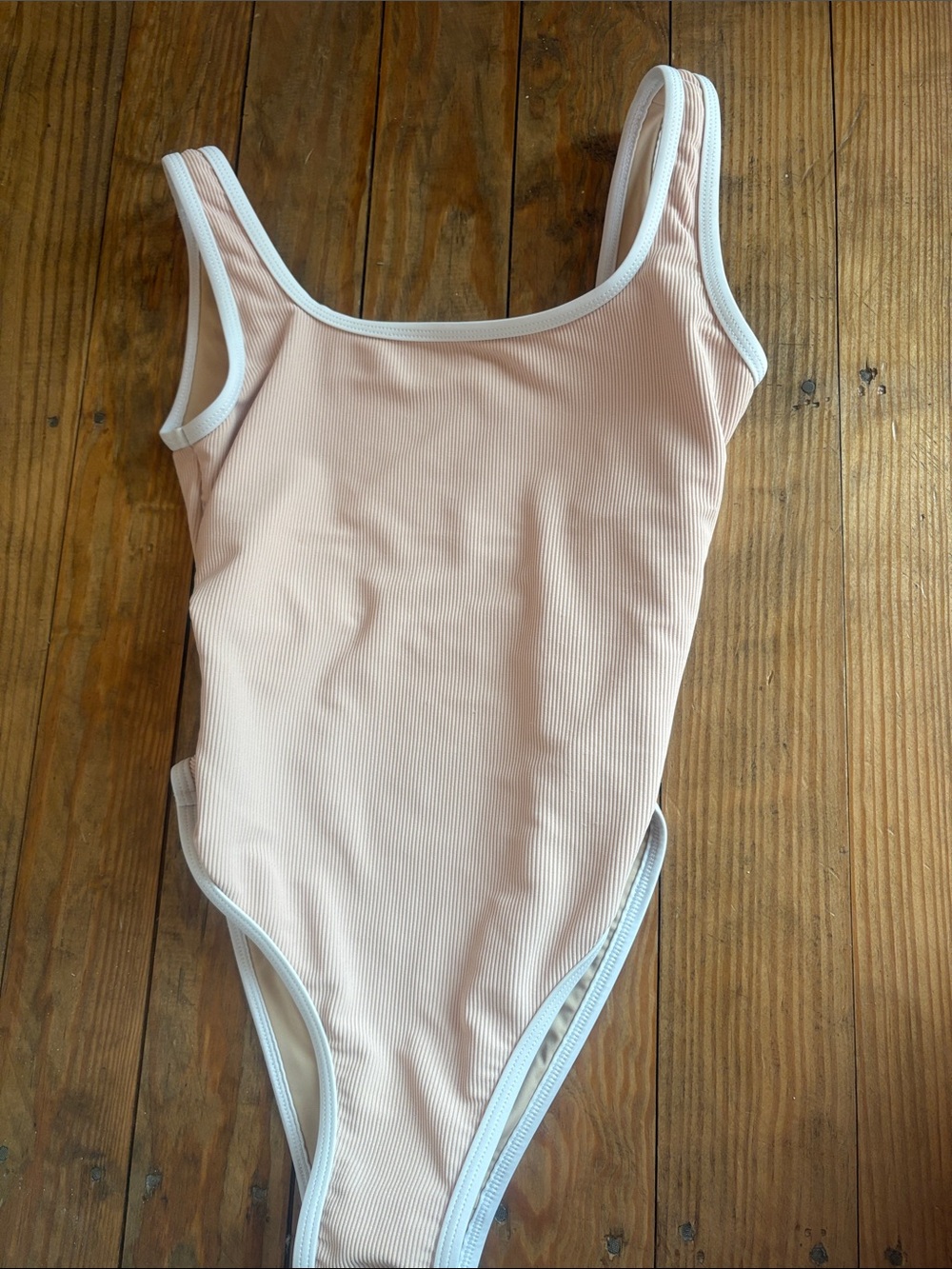 LainSnow Peach One-Piece Swimsuit with White Trim